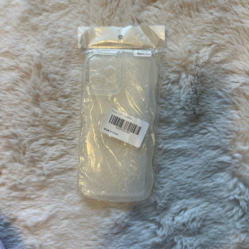 Glittery Clear iPhone Case 12 pro max
